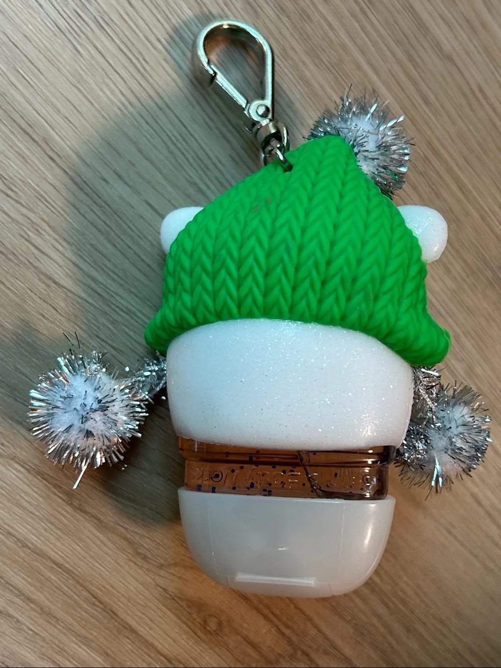 Bath & Body Works Polar Bear with Tinsel Pompoms PocketBac Holder keychain